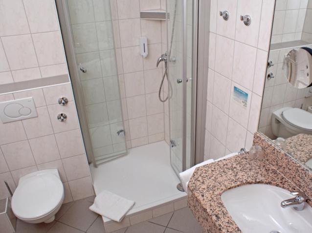 Hotel-Restaurant Lowen Süßen Chambre photo