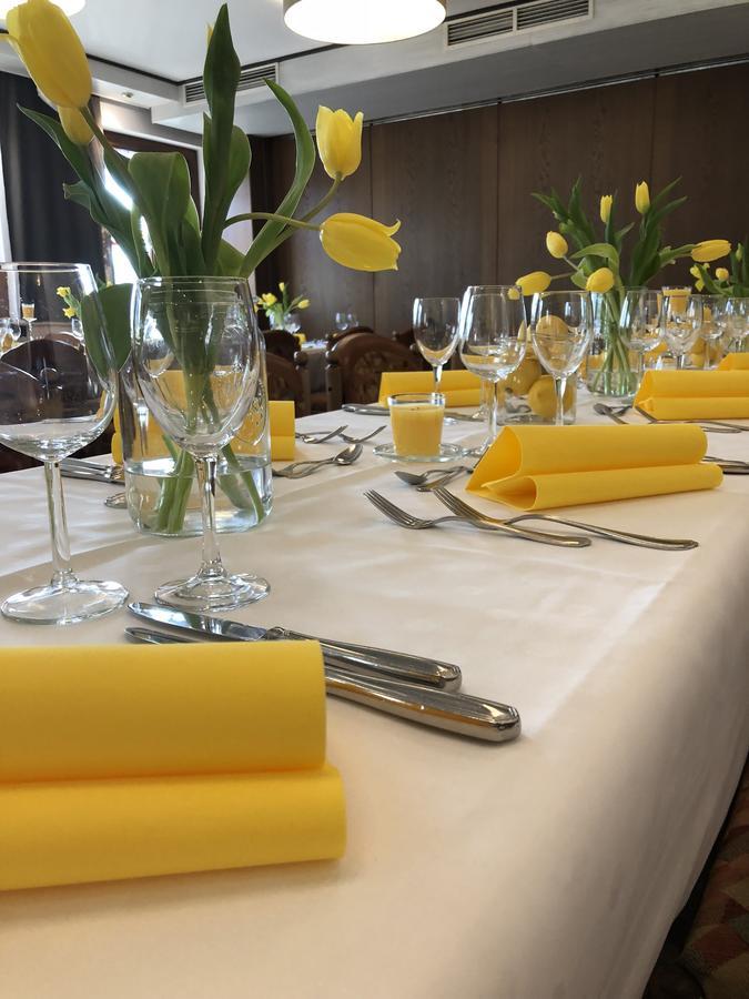 Hotel-Restaurant Lowen Süßen Extérieur photo