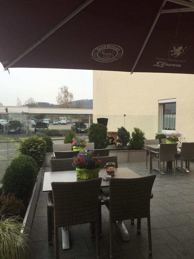 Hotel-Restaurant Lowen Süßen Extérieur photo